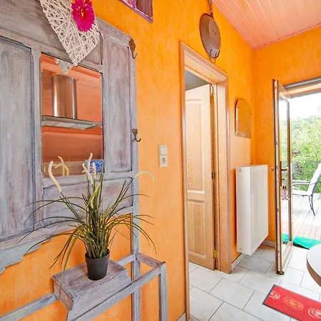 Charming Near Forests, Cleaning Included Apartment